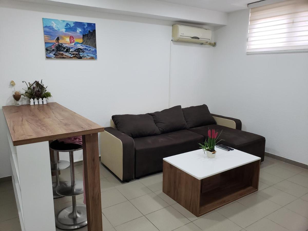 Apartmani Pajic Jagodina Exteriör bild